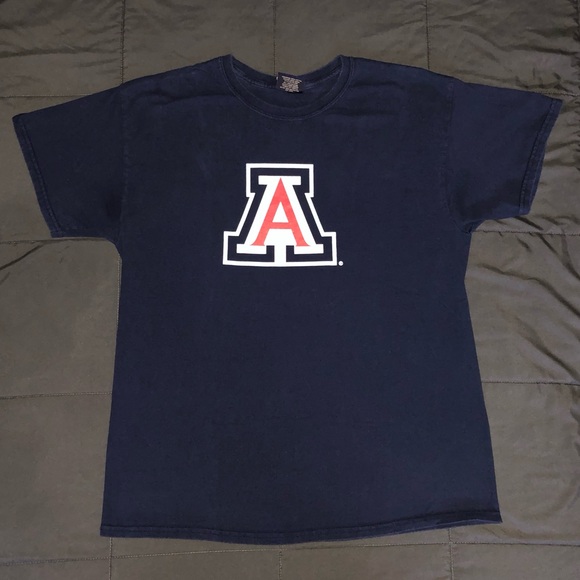 Retro University of Arizona Wildcats navy blue t-shirt size men’s Large - Picture 1 of 4